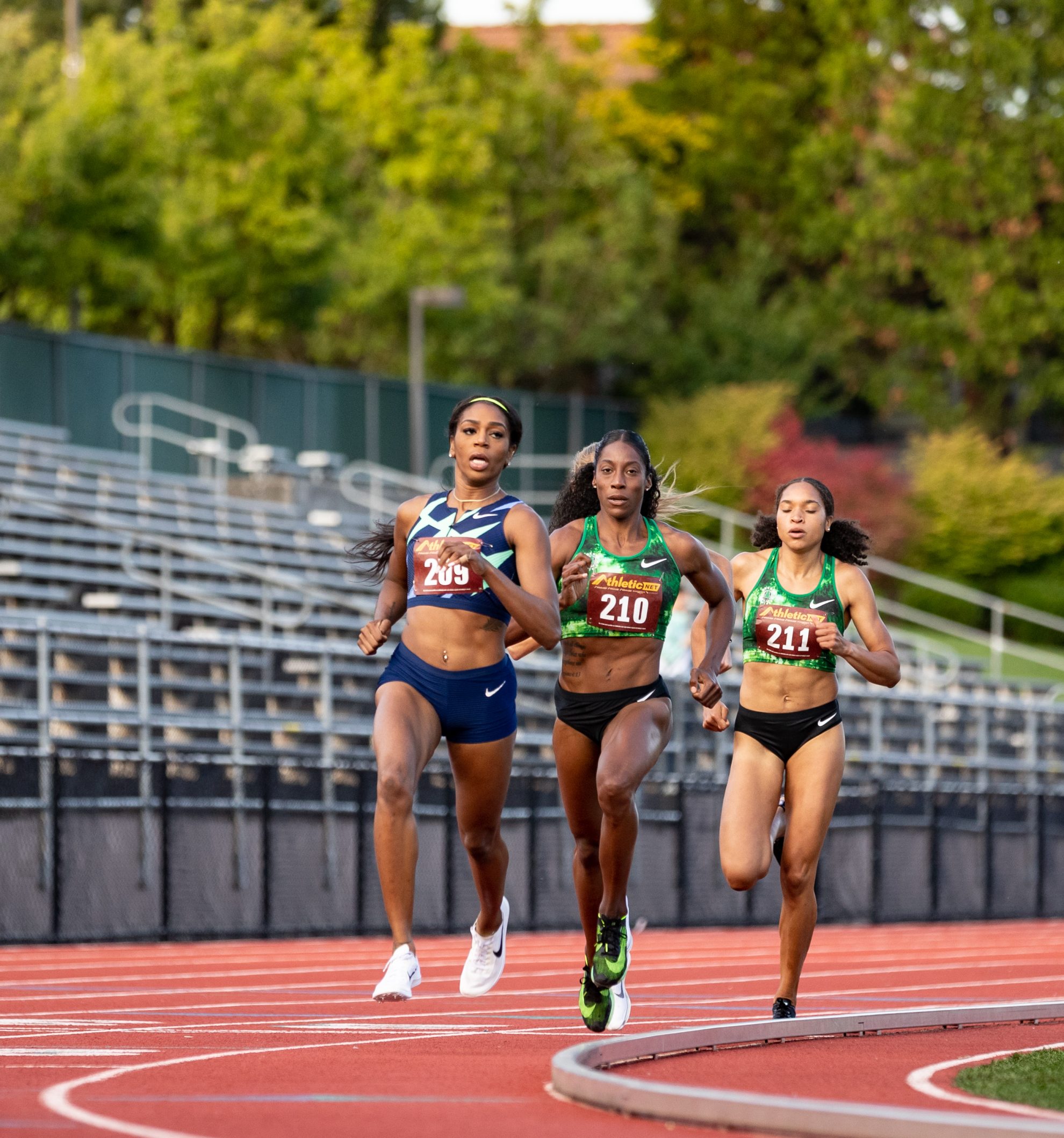 TEM2007-001 TheBigFriendly -133