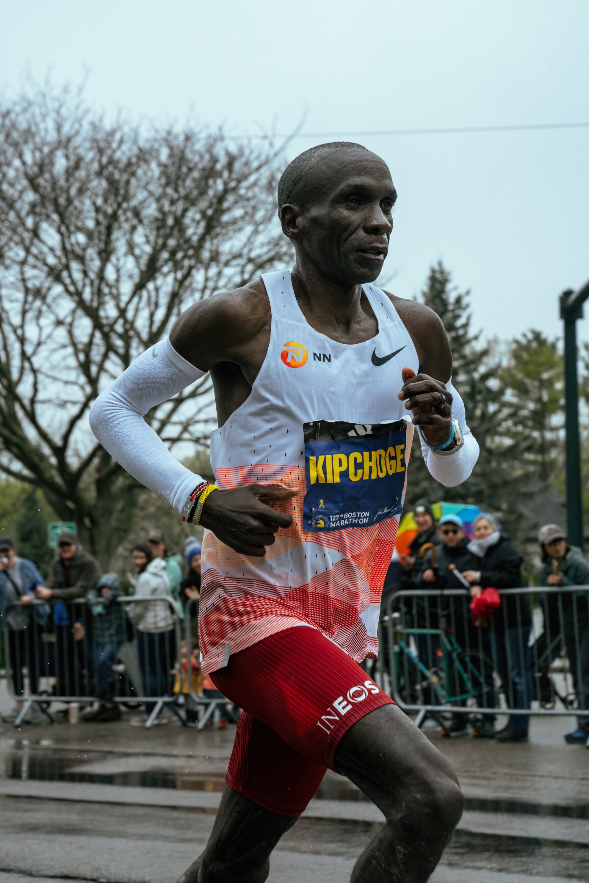 Tempo-230420-Kipchoge-05P