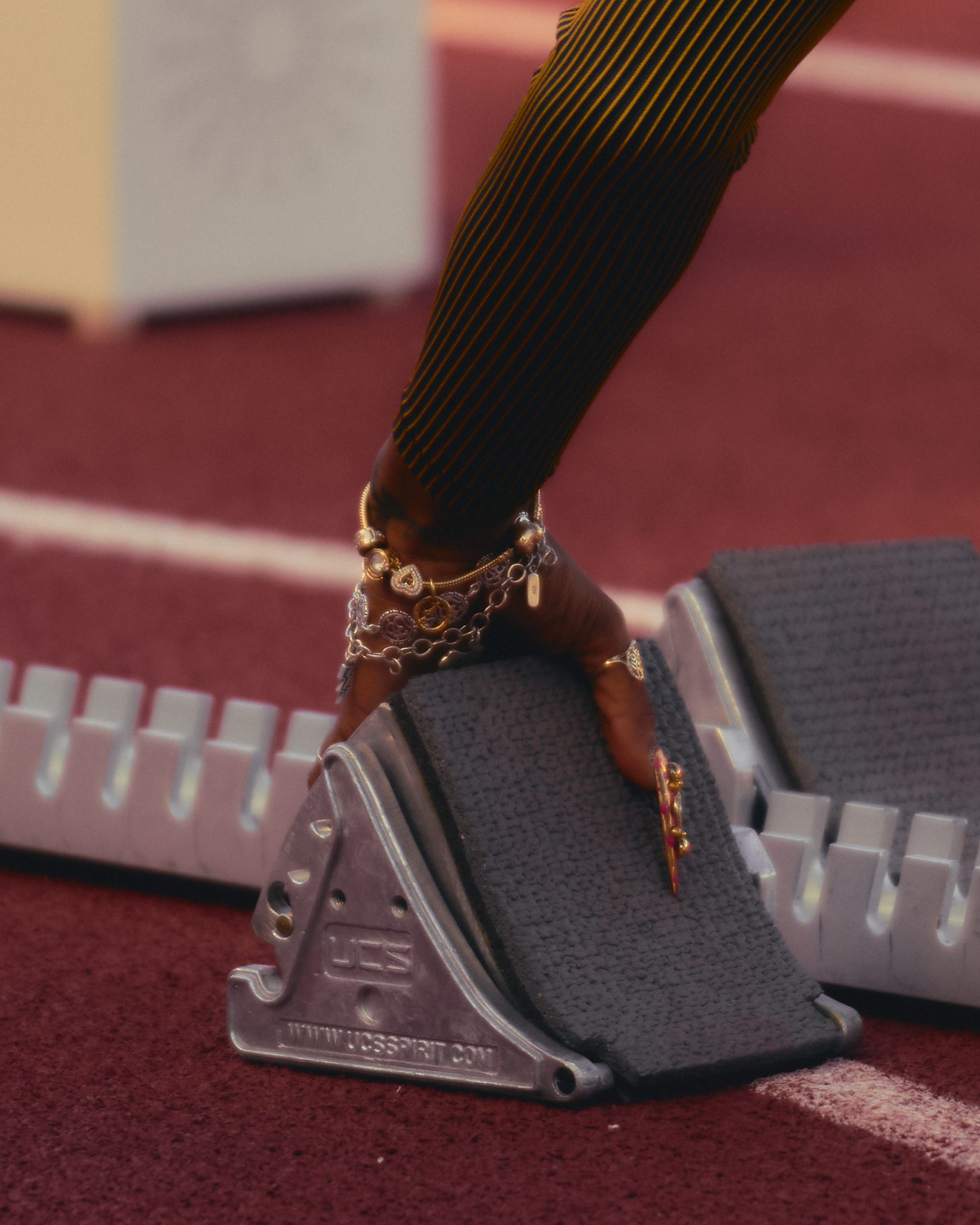 PORTRAIT Elijah Agurs - Elijah Agurs