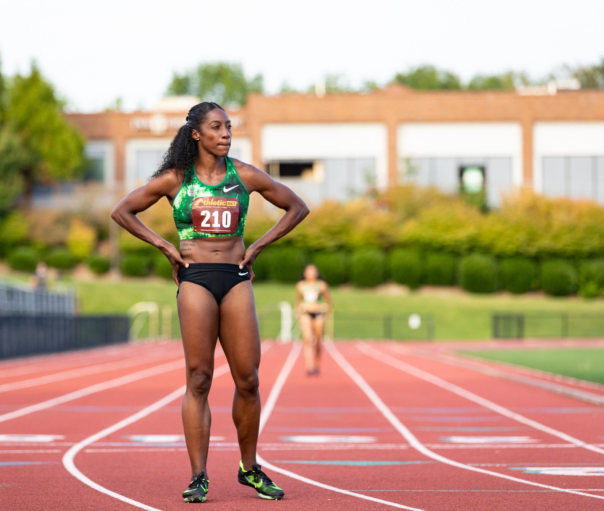 TEM2007-001 TheBigFriendly -130